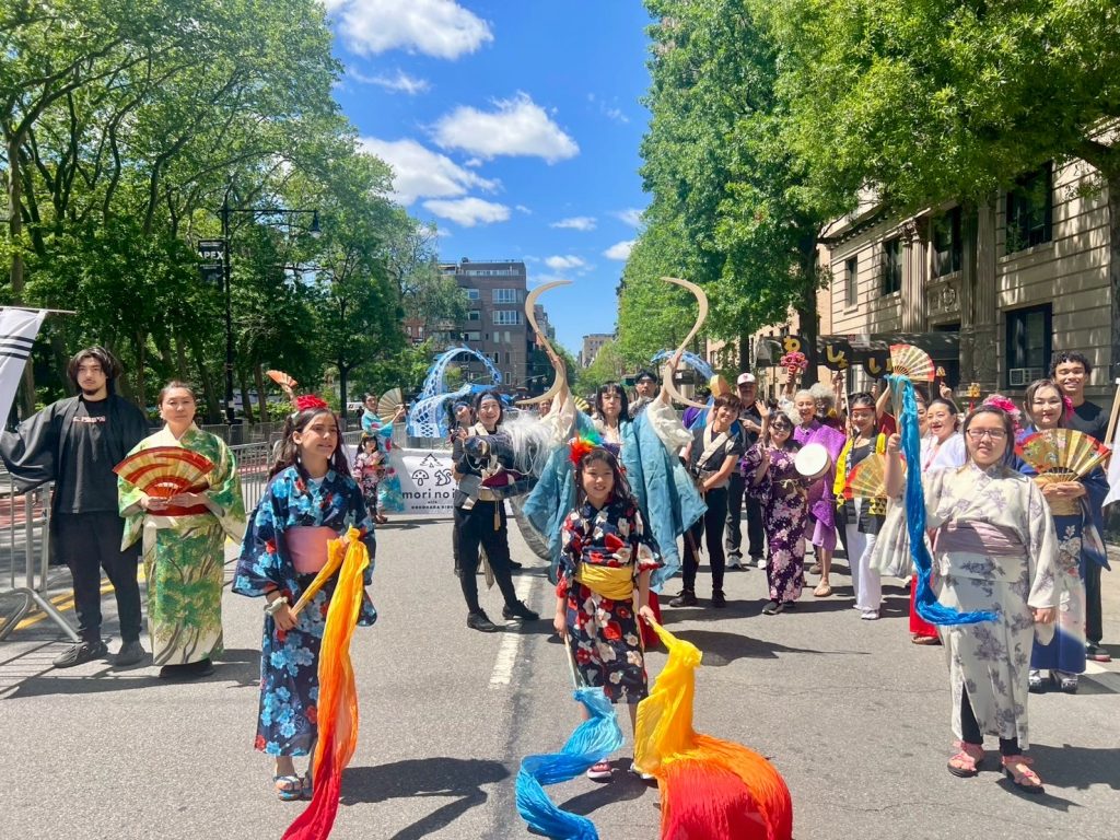 🎶 Pauline老師的音樂札記 Musical Journal #09｜老師舞龍頭：From the Music Classroom to Japan Day Parade